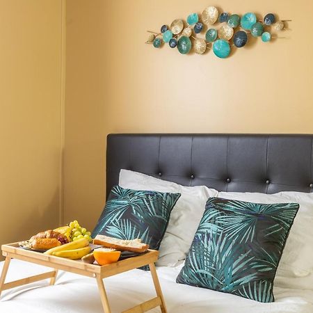 Appartements Proche Paris Disney トルシー エクステリア 写真